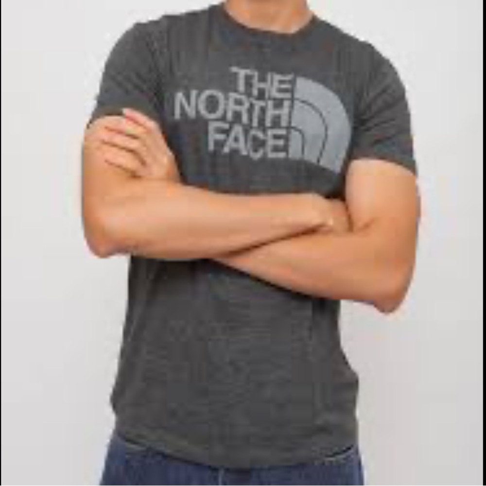 The North Face Men's Gray T-Shirt - Picture 4 of 10